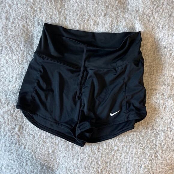 Nike shorts xs - Picture 1 of 5